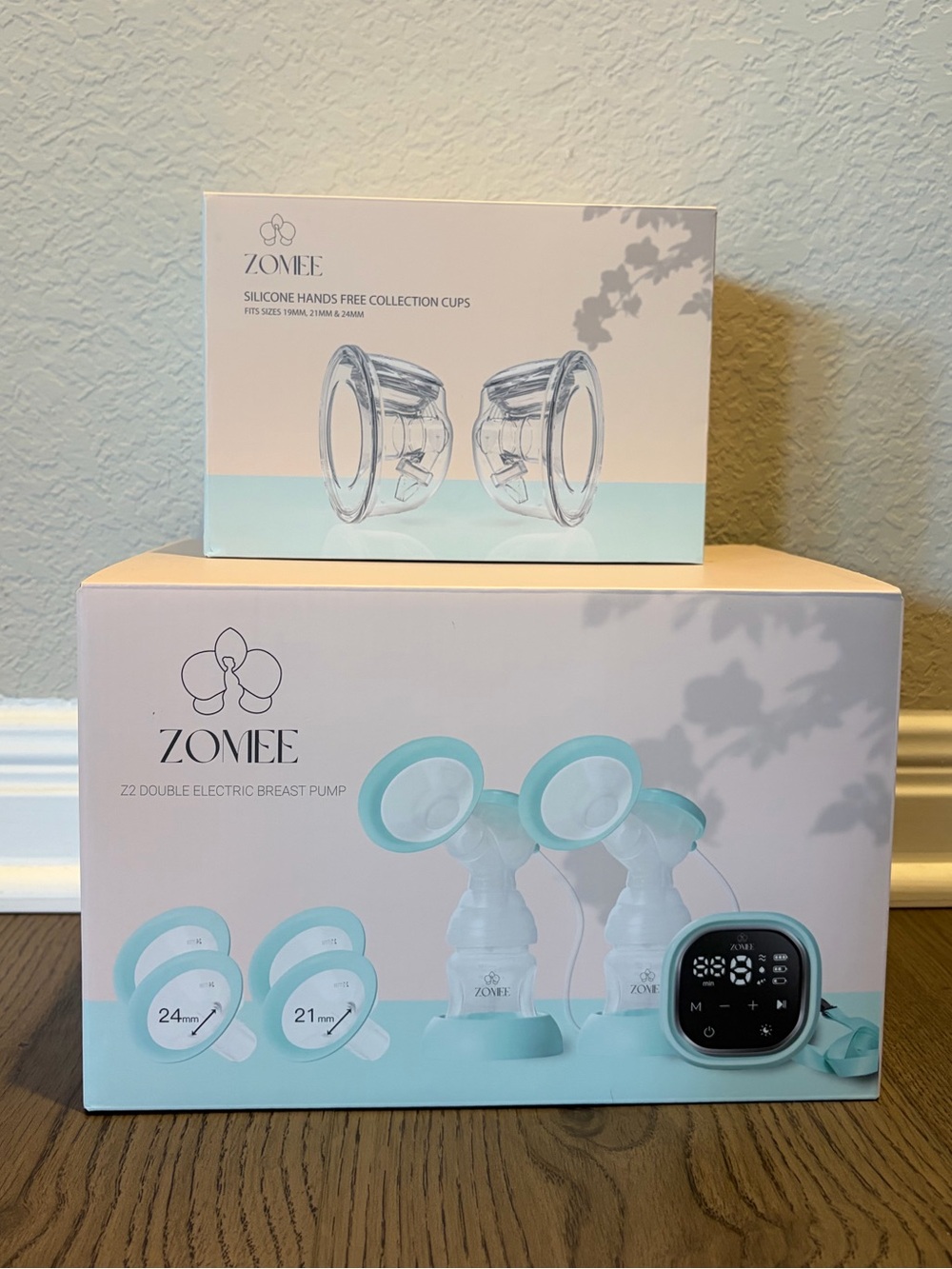 Zomee Z2 Double Electric Breast Pump and hands free collection cups